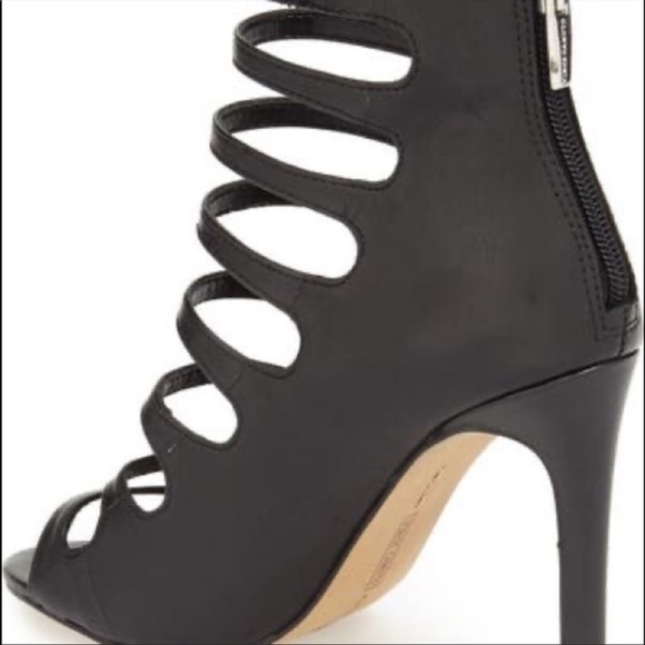 Vince Camuto Leather Strappy Heels - Picture 7 of 8